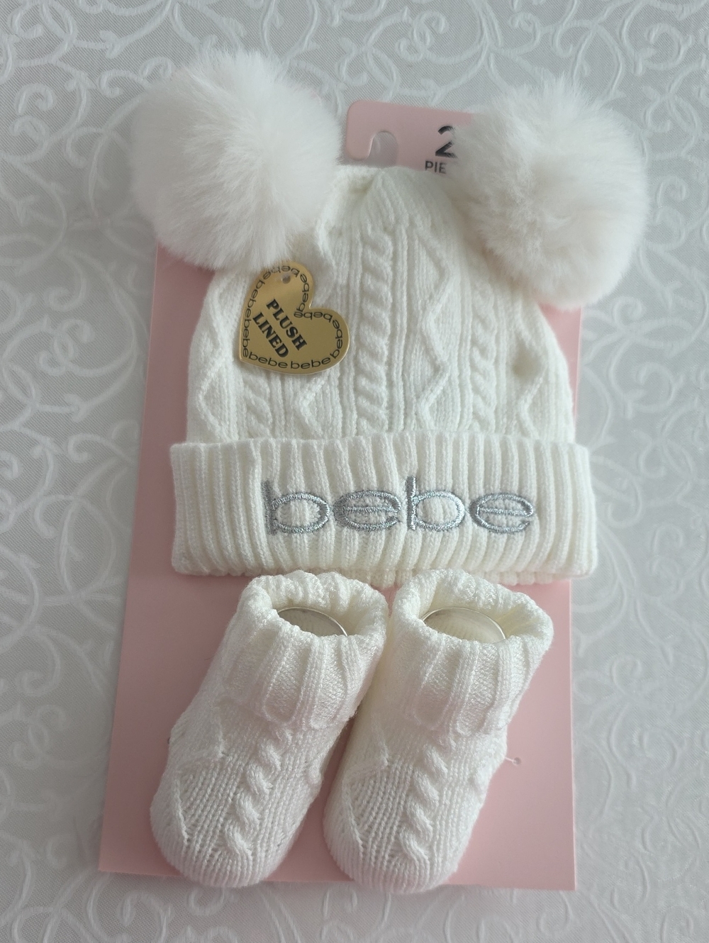 bebe White Cable Knit Pom-Pom Hat & Booties Set